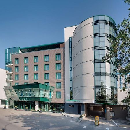 Doubletree By Hilton Hotel Cluj - City Plaza Εξωτερικό φωτογραφία The new building of the University of Novi Sad